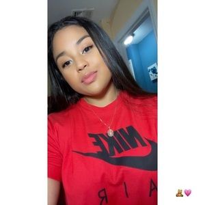 Meet your Posher, Karla